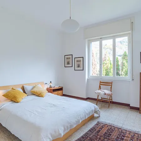 Bright & Cosy With Balcony