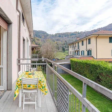 Apartment Bright & Cosy With Balcony